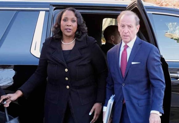 Trump revives threat to sack Fed governor Lisa Cook